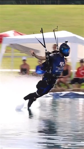 Travis Mills Skydiver makes it look so easy... It only took years and years of training 😎💪🪂 📹 Javier Buzz Ortiz #swoop #master #freestyle #canopypiloting #training Flight-1 #flyingbettertogether PD Factory Team Performance Designs #whatwelove Sun Path Products, Inc #poweredbysunpath Cookie Helmets #flycookie CYPRES #safety #theskyisourplayground #skydivemag | Skydive Mag