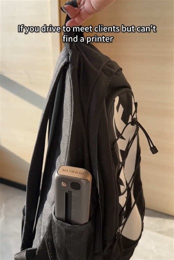 I guess you must be looking for a printer that can be directly put into your bag📇🧰#wirelessprinter #portableprinter #printersoftiktok #thermalprinter #giftideaforhim