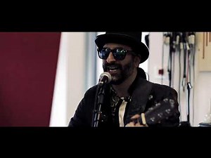 RINO GAETANO TRIBUTE Berta filava RINOCANTANDO