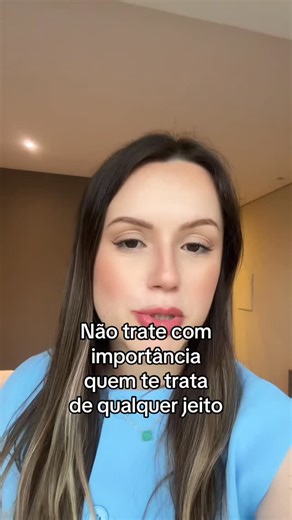 Amanda Fitas - Psicóloga on Instagram: "Lembrete importante pra esse final de semana; se não te procura deixa pra lá ok? Se quiser ajuda pra superar uma pessoa, digite “supera” que te mando uma aula gratuita"