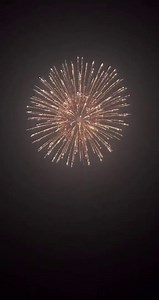 10" inch Shell🔥💥 #fireworkshell #10inchshell #feuerwerk #fireworks #firework #fuegosartificiales #pyro #pyrography #fyp #foryou #fireworkshow | CharlesPyro Fireworks