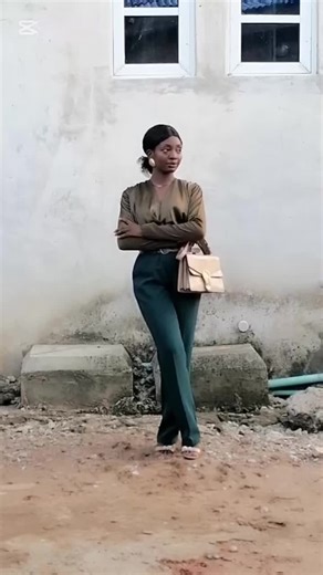 Day 14 ~ 30 Days Of Styling My Younger Sister’s Clothes ~ How To Style A Cowl Neck Top #dia_thefashiongirl #fypシ゚viral #outfitideas #cowlnecktop #stylinginspo