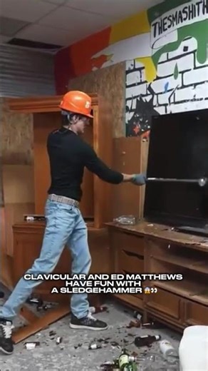 Sledgehammer SMASH! Destroying a TV at The Smashit House