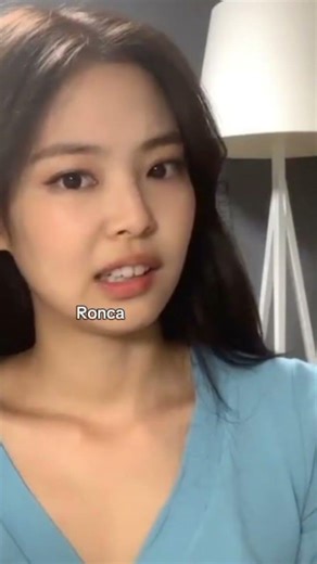 #parati #papi #yoquese #jennie #ahre #jajaja #si #flypシ #dormir no se puede dormir así papi😭😩😩 q 👁️👄