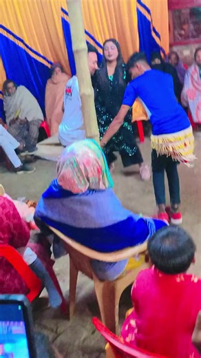 Dance Party Vibes: Move to the Rhythm!