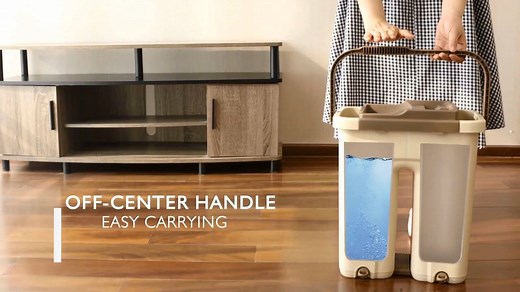 We all know that home cleaning can be a tedious and time-consuming task. So here you go, an easy way to finish your cleaning task: Magic Flat Mop for your every indoor floor cleaning job! 🏡 Check out below video for the instructions to get you started. #mrdiy #alwayslowprices #cleaningtool #househould 8970358 - RM99.00 | MR DIY