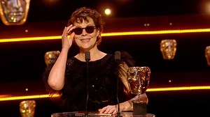 52K views · 570 reactions | Here's Peaky Blinders' star, the fabulous Helen McCrory, styling out forgetting her glasses by presenting the Leading Actor category at the 2019 #BAFTATV awards in her sunnies!  | BAFTA | Facebook