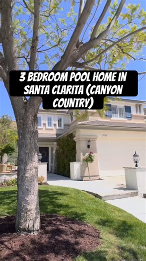 Santa Clarita Pool Home Under $1M