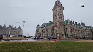 Police lock down Canada parliament as officers talk to barricaded man