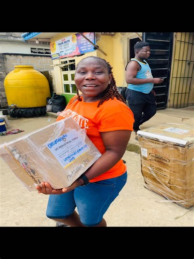 Utibe Akwa Unik on Instagram: "This is possible because you all believed in me Three weeks ago, you all stood with me, cheered me on, voted me and I emerged the Winner of the ARISE Imprints Maiden Edition I had two pressing machine needs, and through ARISE Imprint, one of them was fulfilled. While I was still traveling, I ordered a coding machine from Lagos. Interestingly, upon my arrival on Saturday, the machine arrived as well. I had to quickly rush to the park to pick it up what perfect timin