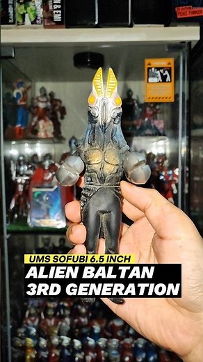 Ultra Monster Series Alien Baltan 3rd Generation Sofubi 6.5 Inch Review #sofubi #ultraman #review