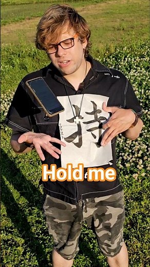 Holding tight!✋ 持 Origin and etymology of the hold, carry, and maintain hanzi / kanji 持!
