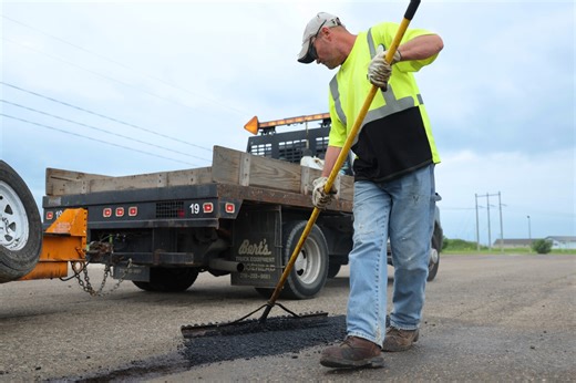 Fargo Residents Face Potential Service Cuts Amid Public Works Budget Reduction – Archyde