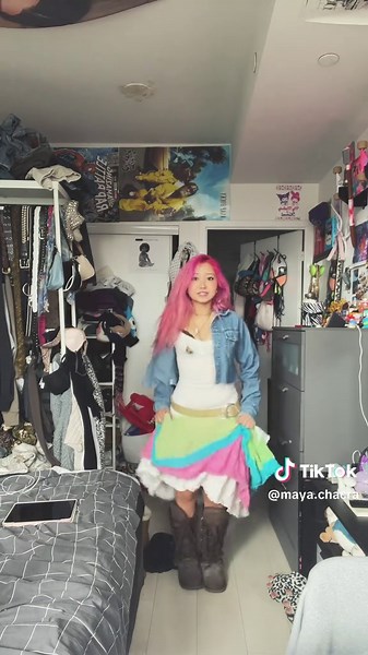 fluttershy rocking out? | Fluttershy