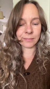 41 reactions · 10 comments | Going against the grain!!!  A reel longer, much longer than 3 minutes. Do you have the patience for a little story time and the power to fight the scroll??? I promise you’ll learn something valuable! 藍 | Wild Roots Foraging | Facebook