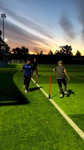 34K views · 244 reactions |  Passing Drills . . . .Credit To @firststrikesoccer  . . . #footballcoach #footballtime #agilitydrills #soccer #soccerdrills #footballdrills #drills #soccerplayer #footballlove #footballislife #footballdad #footy #footballskills #soccertraining #passingdrills #fútbol | Grassroots Coaching Drills | Facebook