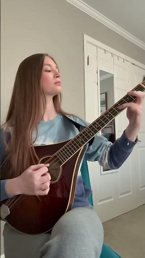 Kesh Jig on octave mandolin!