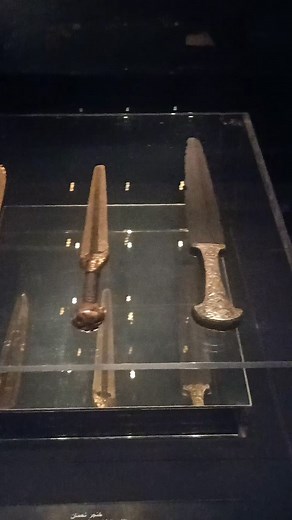 El #museo de #Luxor se puede ver unas #momias de #faraones #guerreros con sus #armas de #oro y de bronze en este vídeo se puede ver del punto más cerca posible todos los #detalles de la #momia del #faraón #Egipto #Nilo #Nubia #tebas #beauty #travel #photo #video #propio | Egipto real