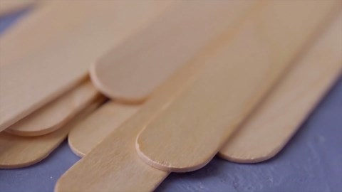 GUSTO [100 Count] Jumbo 6 Inch Wooden Multi-Purpose Popsicle Sticks, Craft Sticks for ICES, Ice Cream, Waxing, Tongue Depressor Wood Sticks (Formerly Comfy Package)