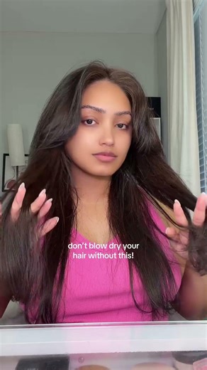 if your hair gets frizzy after blow drying… try this! the GARNIER new diamond sleek spray makes such