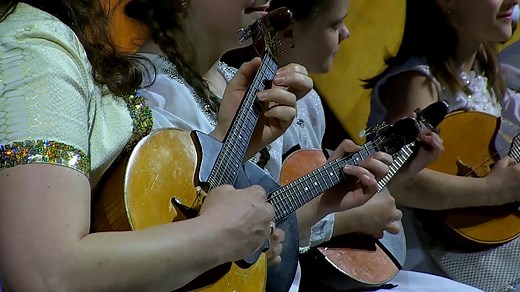 523K views · 7K reactions | The famous delightful piece Syncopated Clock by Leroy Anderson, and amazing performance by the Ensemble "Musical Souvenir". https://youtu.be/PcFwdiF633Q | The World Music | Facebook