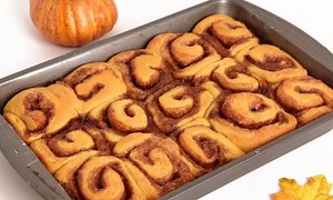Pumpkin Pie Cinnamon Rolls Recipe