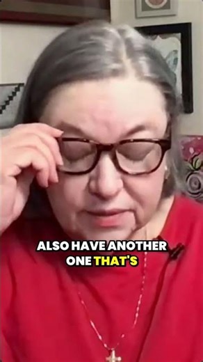 Holiday crowd safety and emergency tool demo: stay alert at parades, using the RESQME