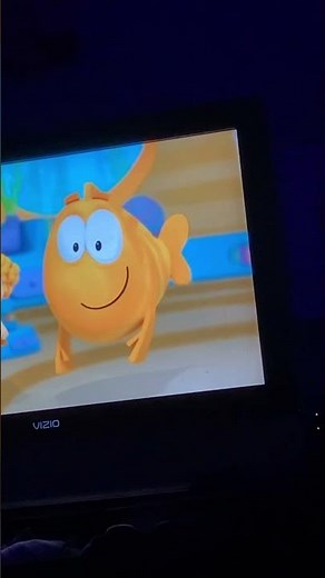 Mr. Grouper doing the squirrel face (Bubble Guppies)