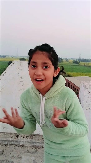 Hello 👋💗 #trending #cute #explorepage #shortsfeed #twice #foryou