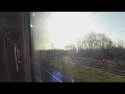Arriving at Wakefield Westgate on an LNER 'Azuma' (10/12/25)