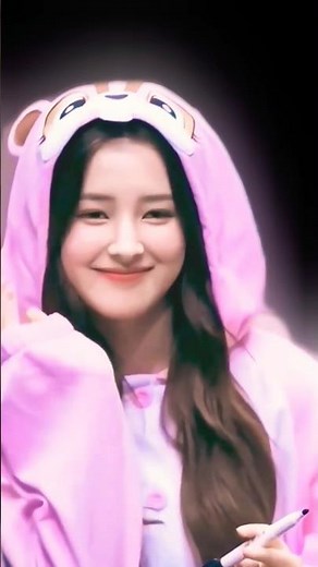 Nancy Momoland