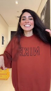 ‎Zainab Al-Eqabi زينب العقابي‎ on Instagram‎: "احزروا شنو الهدية قبلما تشوفون تكملة الفديو؟ 😆 اعذروا انفعالاتي بالفيديو لان فعلاً مثل هذا الشغل يبهرني و ياثر بية🥰 شوية عربي شوية انكليزي لان الي ارسلوه اجانب🙏🏻 شكراً شكراً @art4leg شنو هالجمال و الابداع بالشغل🥹💚 @art4leg thank you thank you I LOOOOVE IT🥹💚!! So beautiful!! True piece of art 🥹♥️🥹 #Art4Leg #ArtisticPiece"‎