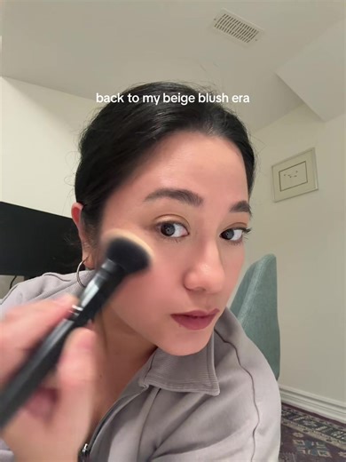 should i get the blush please or ginger luck next time? loving the mac glow play blush in true harmony! It’s a blonzer nothing like I have ever had before.