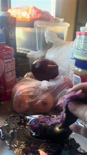 Breakfast inside the rpod during camping #camping #rpod #breakfast