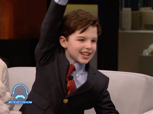 451K views · 8.8K reactions | 'Young Sheldon' cast has ZERO CLUE what these 80s things are!  Anyone else feeling old? | STEVE on Watch | Facebook