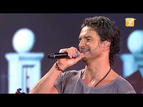 Ricardo Arjona ft. Gaby Moreno - Fuiste Tú - Festival de Viña 2015