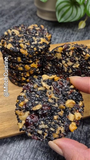 CHEWY DELICIOUS BLACK SESAME COOKIE🫓