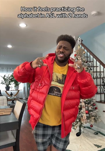 Shoutouts to my deaf friends for keeping me signing 💕 #asl | alphabet