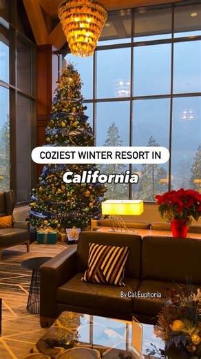 Explore California on Instagram: "If you’re looking for a magical family holiday in California, consider a visit to this enchanted alpine resort! Everline Resort & Spa is an enchanting and cozy getaway destination surrounded by the beautiful mountains of Lake Tahoe! This time of year, you can enjoy breakfast meet ups with Santa Claus, bedtime storytelling with Mrs. Claus, a giant gingerbread house, cookie decorating, ice-skating, and much more winter magic! Outdoor enthusiasts well enjoy the clo