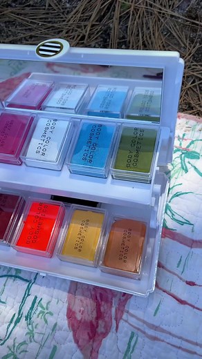 Water resistant body art testing. This was the first thing I painted with these new water resistant paints called Body Color Cosmetics. Having this option in my wheelhouse of body art products is so awesome, especially for summer time! #facepainting #facepainter #bodyart #norcal #waterresistant #newproduct #testing #diy #facepainterkit #swimming #art #artist #lakelife #lakesiskiyou #reddingca #campingtrip | Squishy Doodle Face Painting