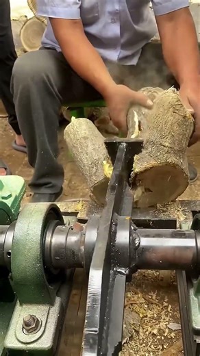 The Most Stressful Wood Splitting Process Ever