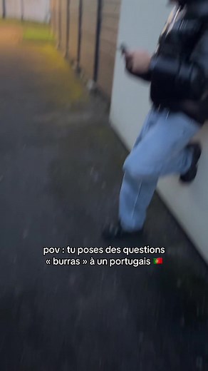 Humor Tuga: Conversas Engraçadas em português