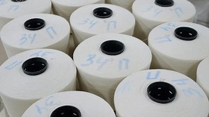 Grande bobine de fil signée en : vidéo de stock (100 % libre de droit) 3478327107 | Shutterstock