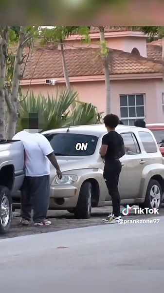 Undercover Cop Prank In The Hood 💀😂 #prank #funny #smoothgio #usa #fyp #viral
