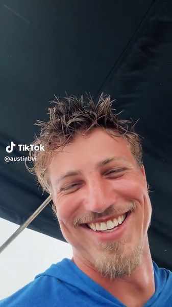 Exciting Ocean Adventure: Snorkeling and Boating Fun