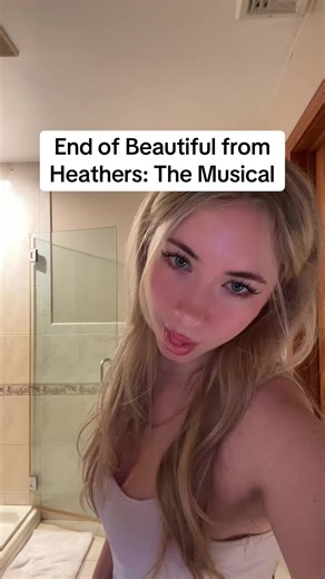 I want to be on of them so bad I beg @heathers_musical I’m more a Heather Mac tbh #heathersthemusical #heathers #beautifulheathers #singing #musicaltheatre