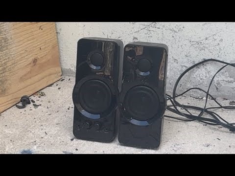 Smash Blackweb Computer Speakers with Blowouts