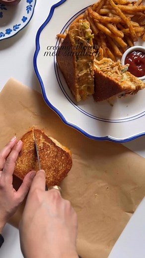 2M views · 45K reactions | Creamy Chicken Melt Sandwich 索...