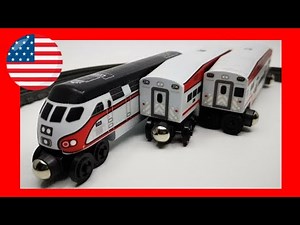 Unpack Whittle Shortline Railroad Caltrain Locomotives 923 and passenger car (05488 z)