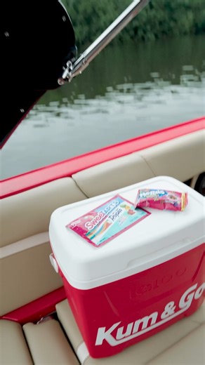 Sweeten Your Adventure 🍬 Head to Kum & Go TODAY to redeem our 2 for $5 on King Sized Nerds Gummy Clusters and SweeTARTS Ropes deal for a limited time only! | Kum & Go
